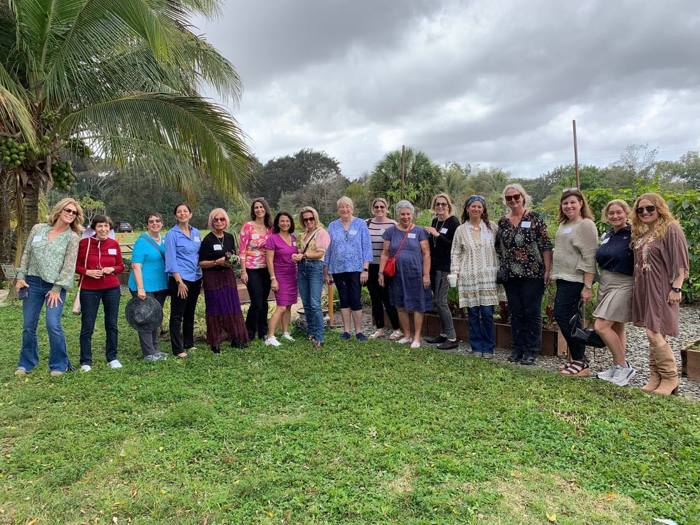 Members gathered at Liumi