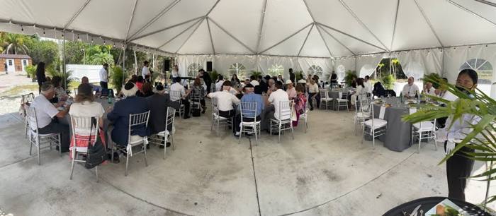 Members gathered at Liumi